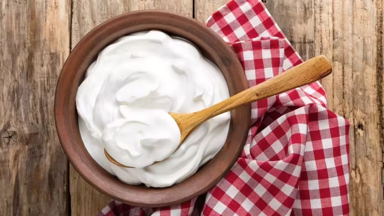 Men must have curd every day for fitness