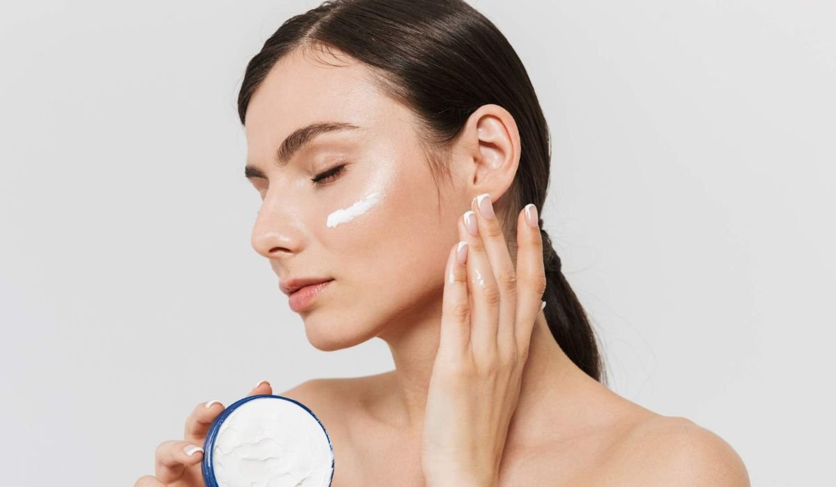 Illuminating Skincare: How Laser Treatments are Redefining Beauty Regimens