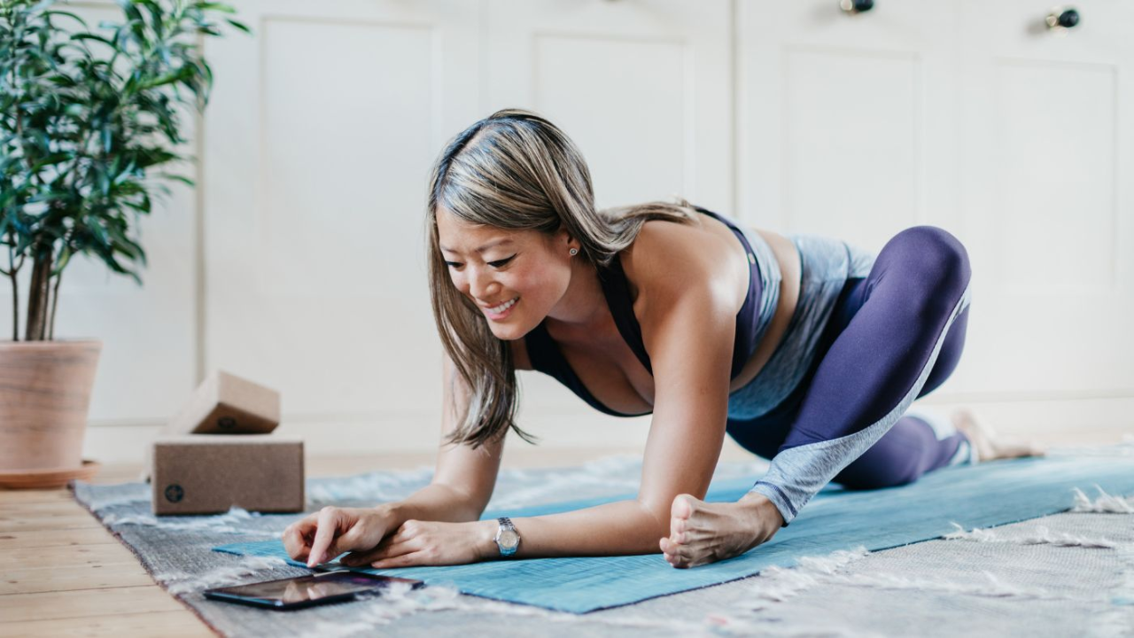 4 Online Yoga Classes For Advanced Yogis