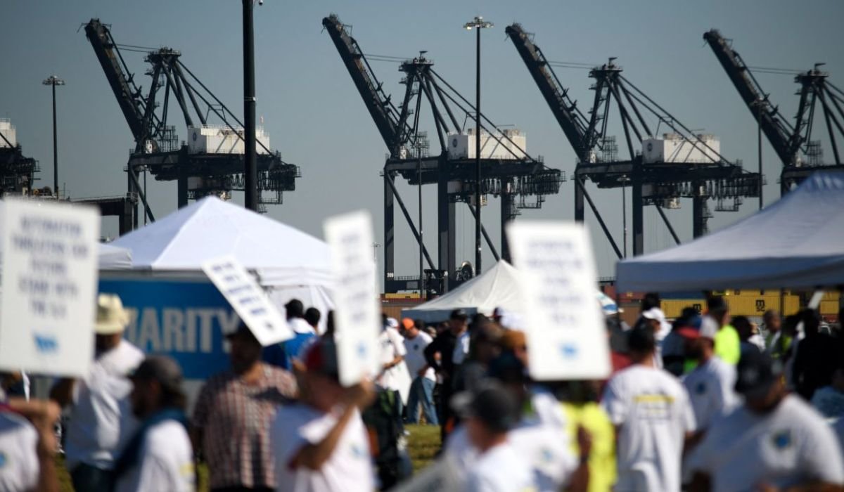 East Coast Port Strike: Employers Clash Over Automation in Ongoing Contract Negotiations