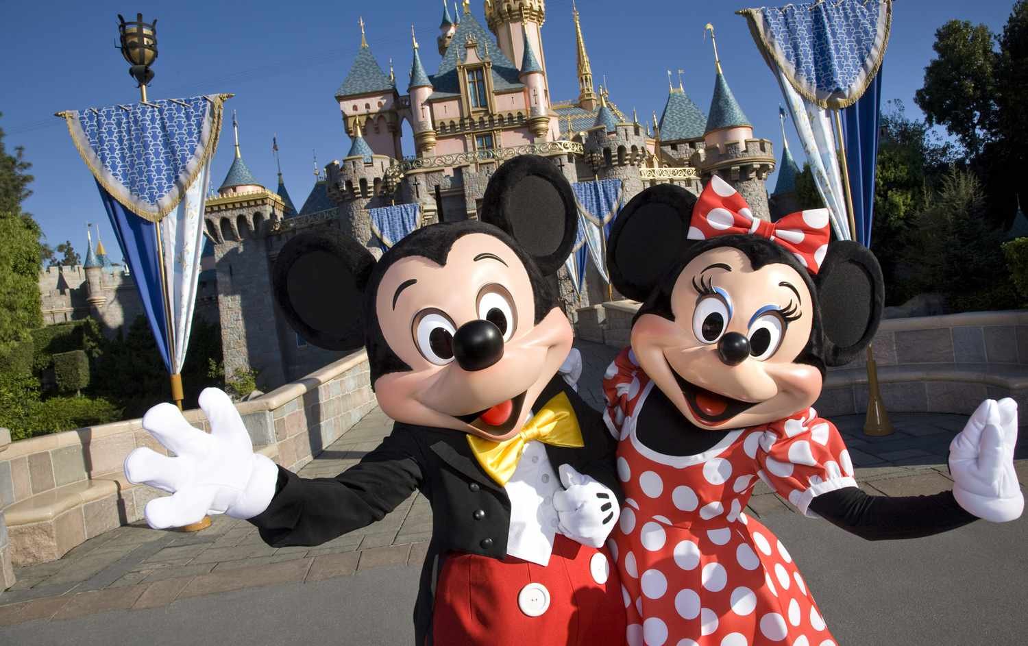 Understanding Disneyland Ticket Pricing: A Guide for Families