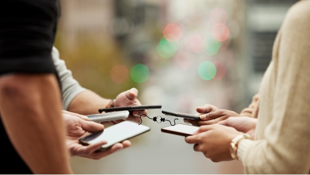 Why eSIM Is the Best Way to Stay Connected in 2025