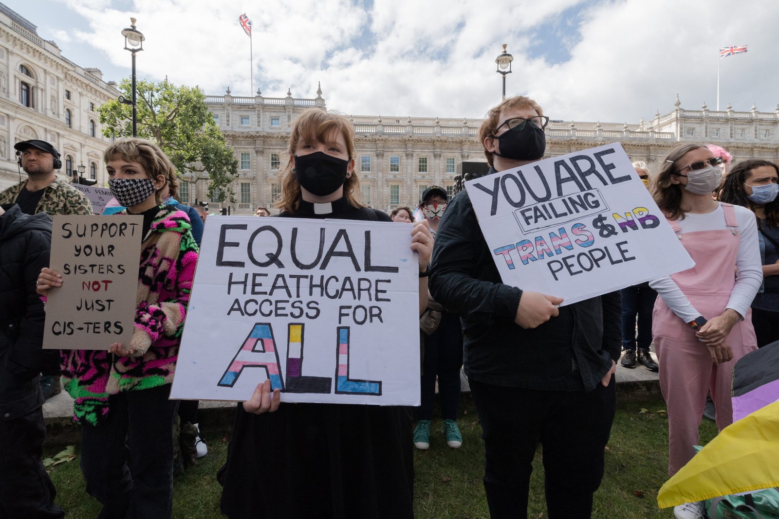 Why Choosing Private Gender Healthcare Can Speed Up Your Transition 