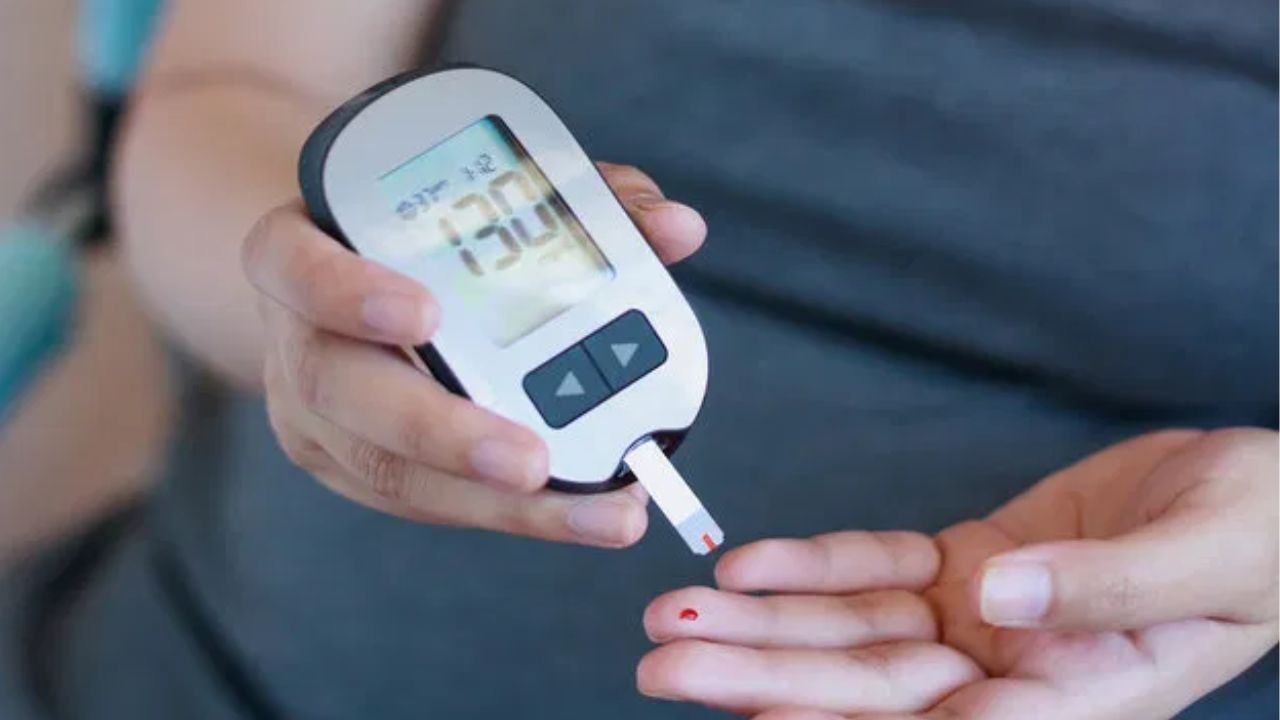 How Much Difference Between Glucometer and Lab Test?